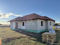 Eladó családi ház Dány Arany János utca