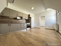 Kiadó lakás Székesfehérvár Távirda