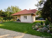 Eladó családi ház Dunakeszi Frekventált részen