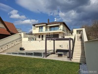 Eladó családi ház Vác Deákvár