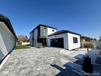 Eladó családi ház Győr Gangl András