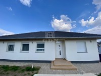 Eladó családi ház Tököl Arany János utca