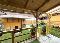 Eladó  Csévharaszt Kertkapcsolatos, sorházi lakás.