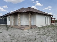 Eladó családi ház Ecser Új lakóparkban
