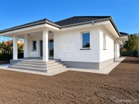 Eladó családi ház Szigethalom Nyár utca környéke